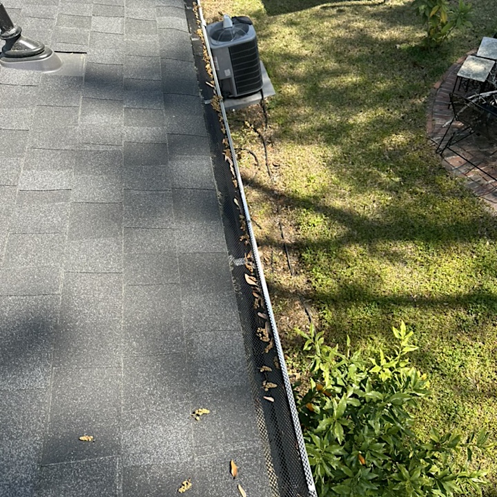 Our gutter cleaning services in Goose Creek keep your gutters flowing